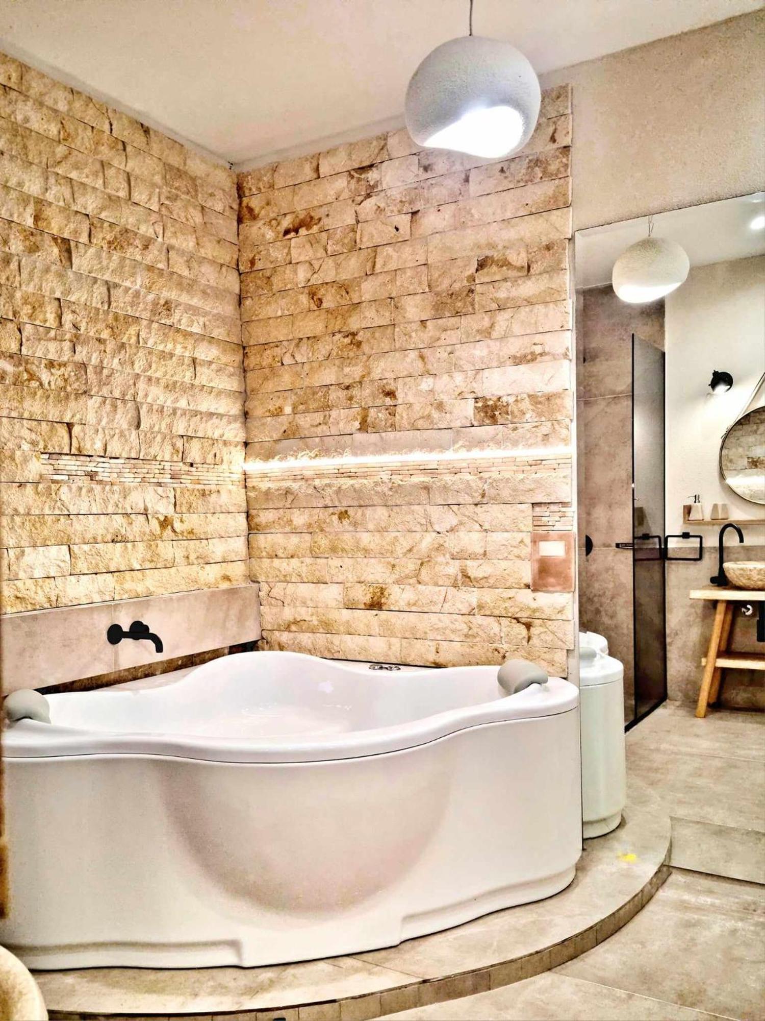 Golden City Center Suites Rhodes City Екстер'єр фото