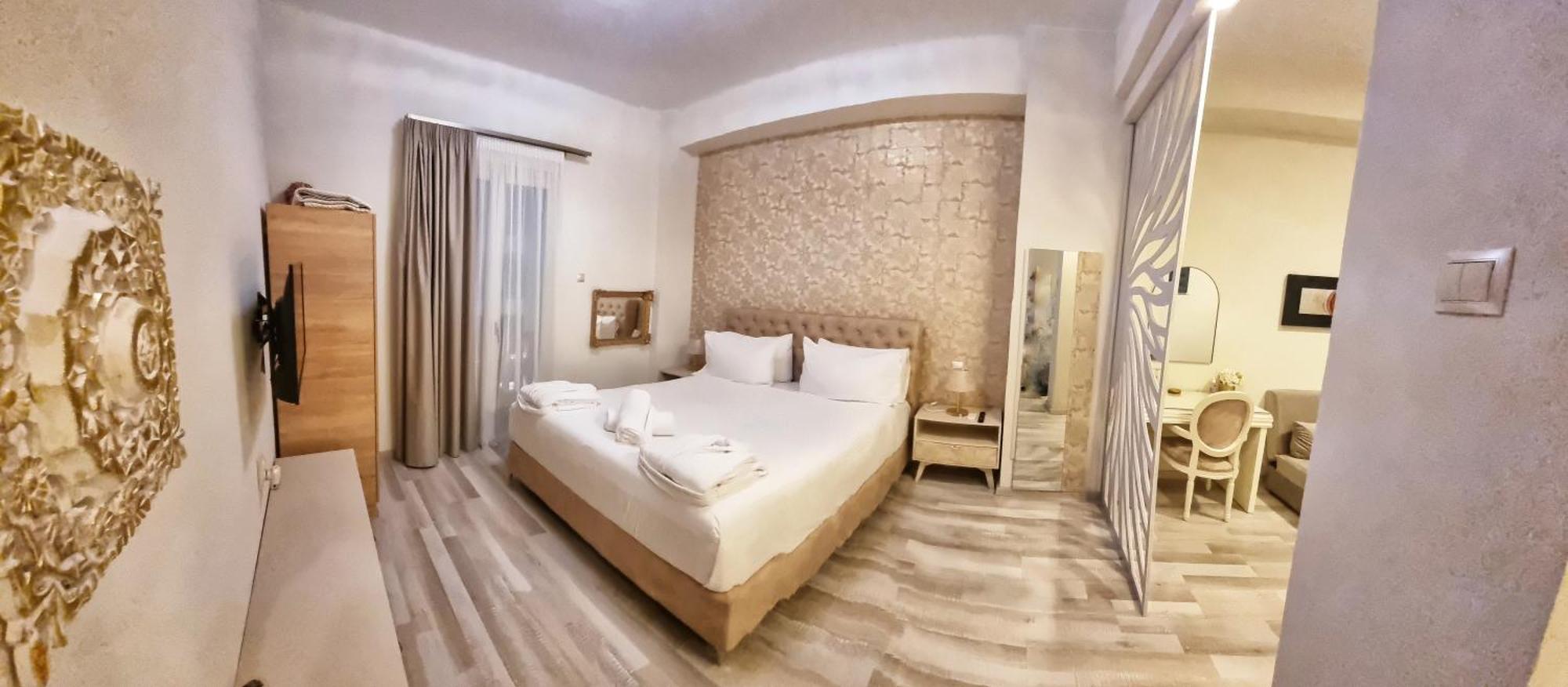 Golden City Center Suites Rhodes City Екстер'єр фото